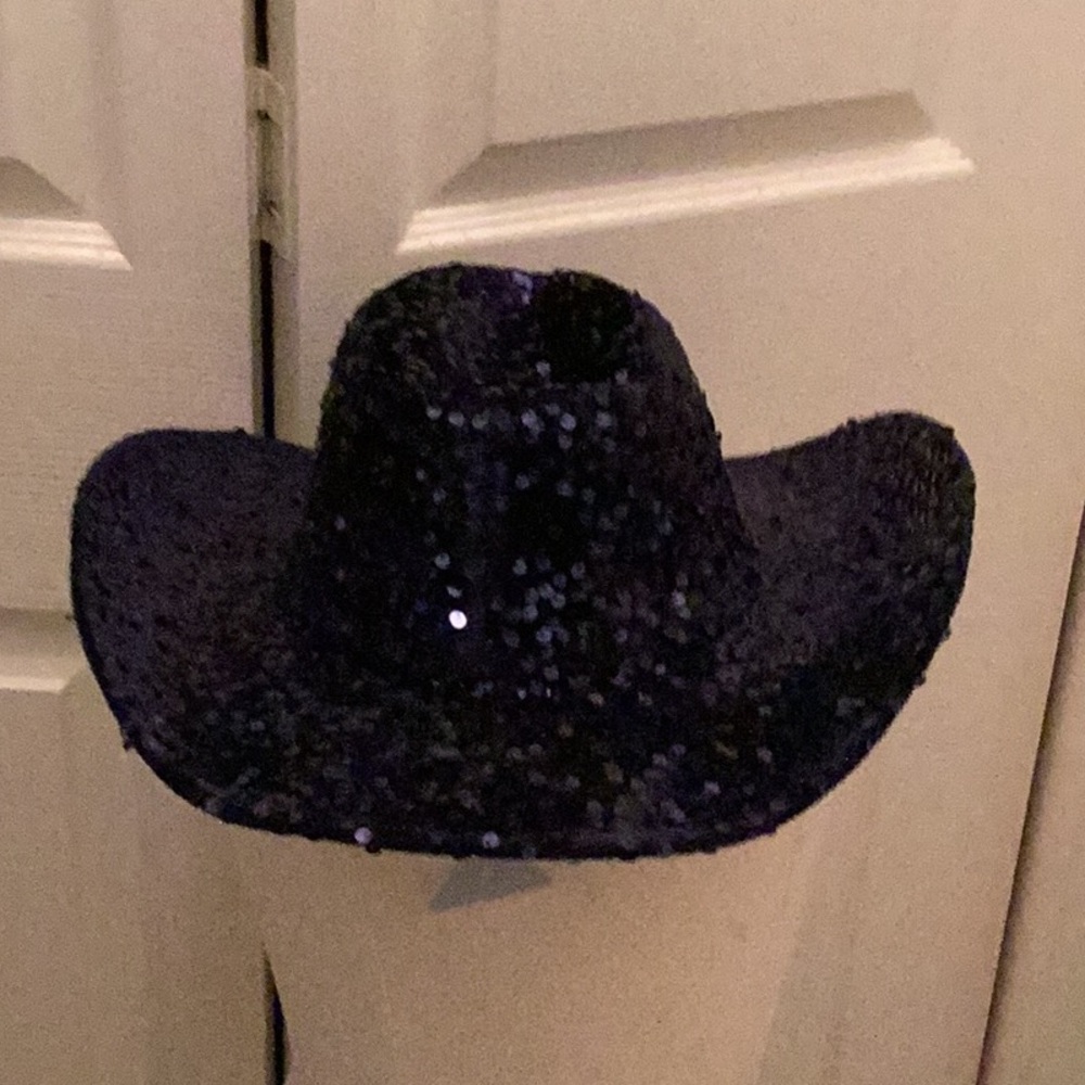 🤠NWT Gorgeous Sequin Cowboy Hat Style Unisex Cap 🤠Closet Must Have 🤠